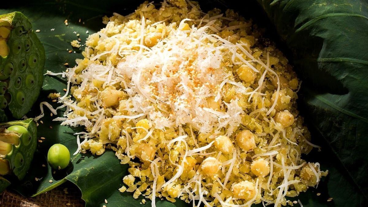 Cách làm xôi ngô dừa bằng nồi cơm điện đơn giản, thơm ngon