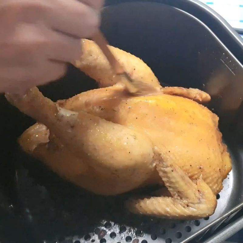 Gà sau khi phết mật ong