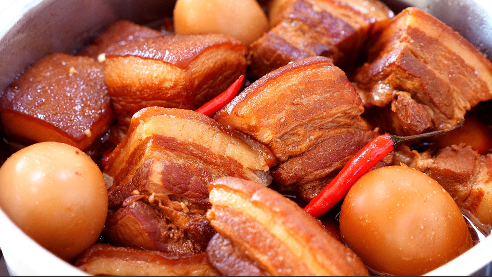 Cách Nấu Thịt Kho Tàu Thơm Ngon Đậm Đà