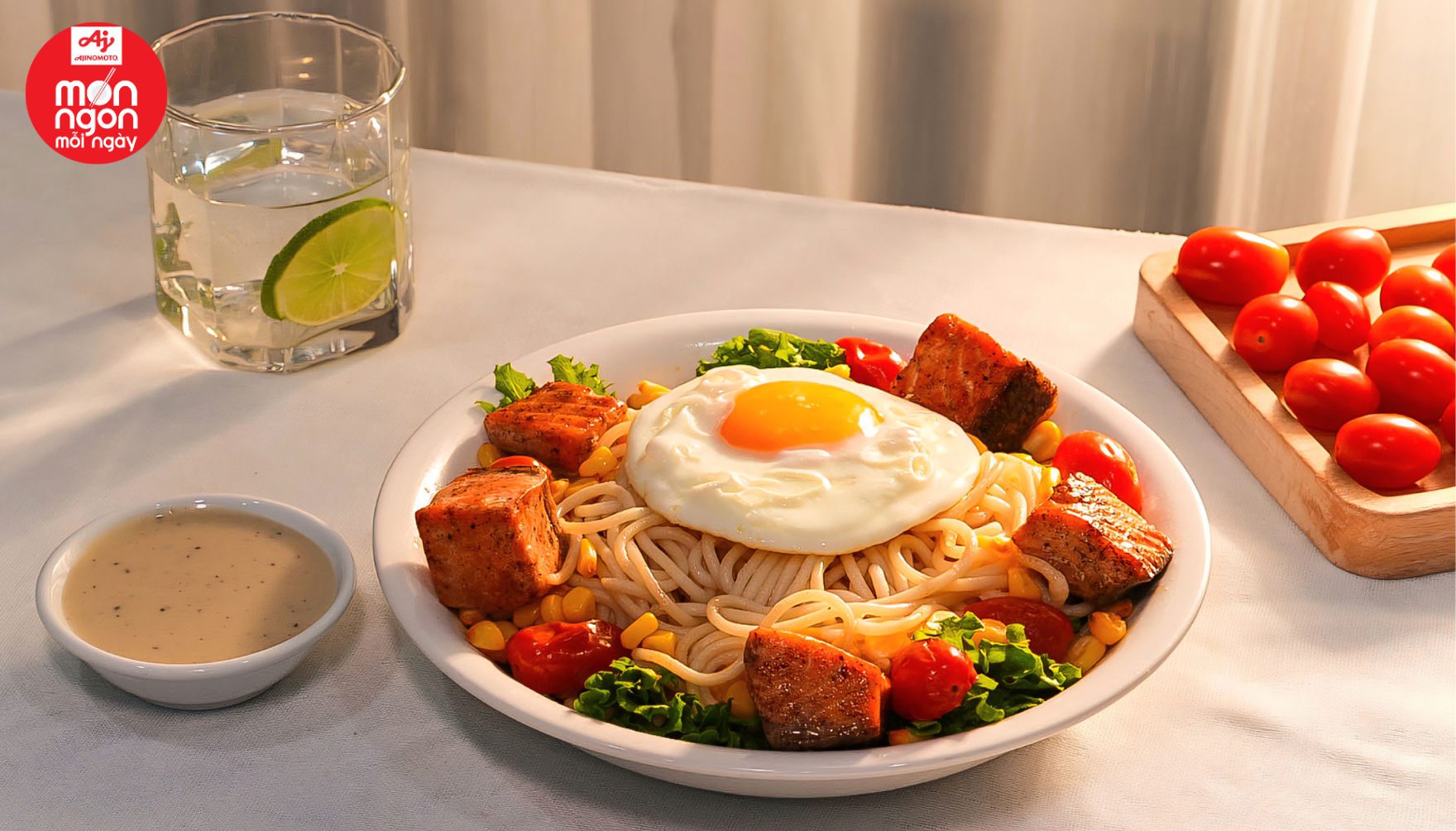 Cách làm Mì Ý cá hồi xốt Caesar thơm ngon đổi vị bữa xế