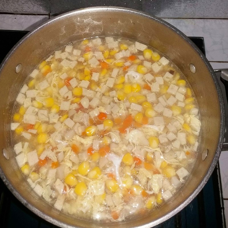 Cho trứng và bột năng