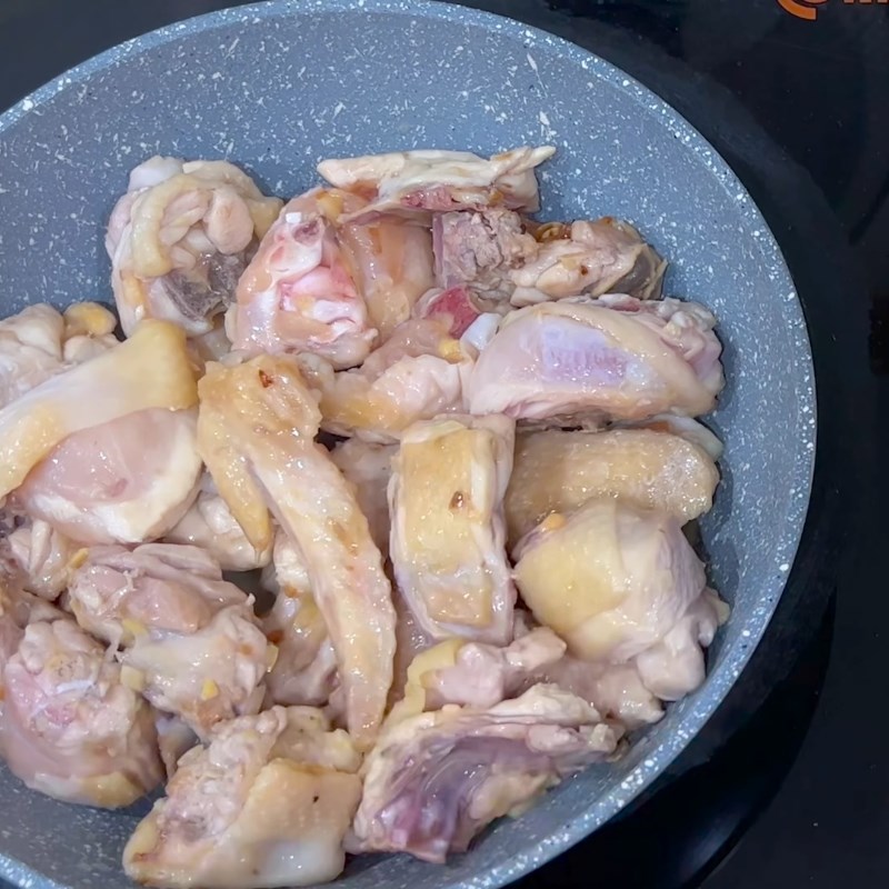 Nấu thịt gà 2