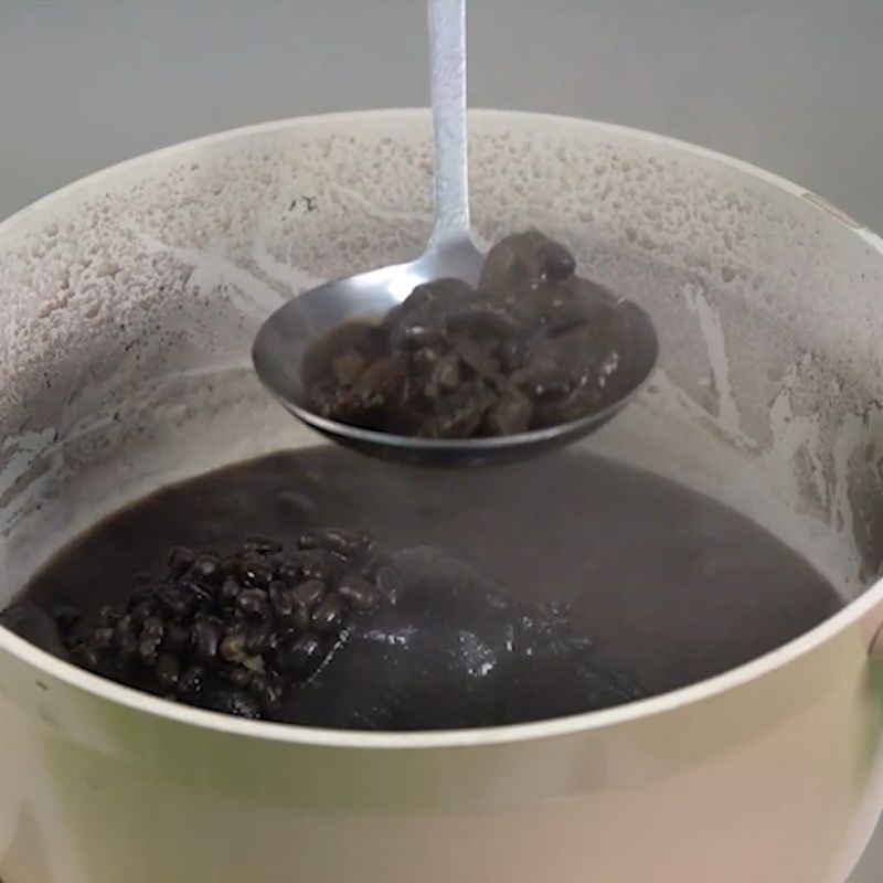 Nêm nếm gia vị cho gà hầm