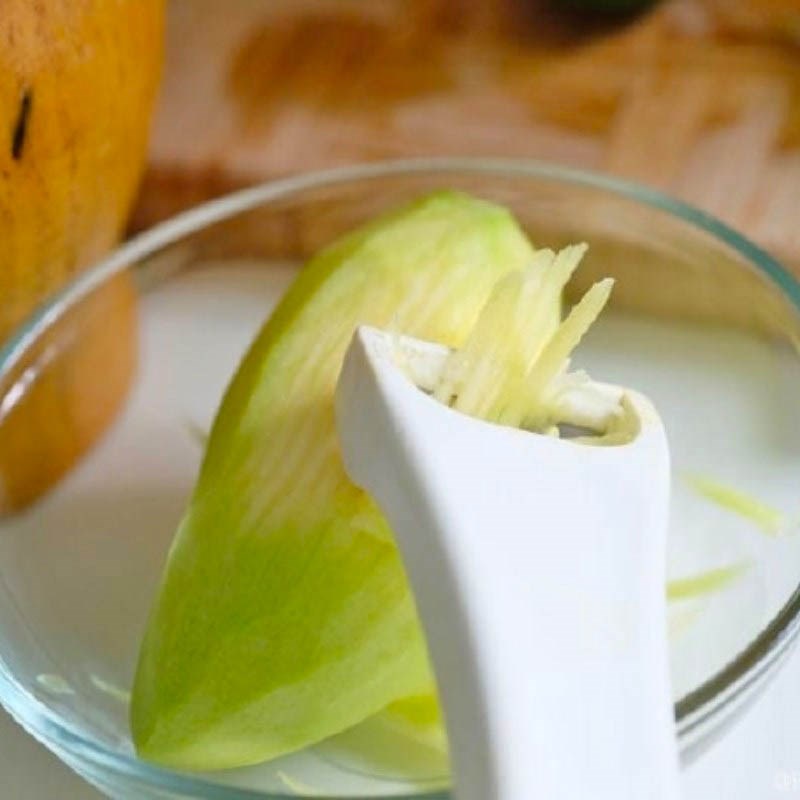 Sơ chế cóc non