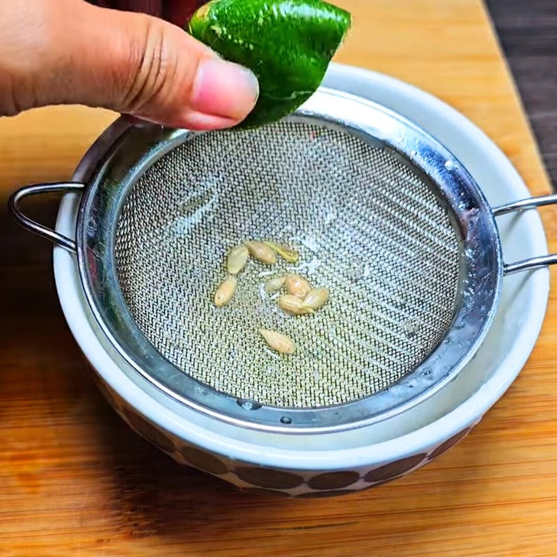 Sơ chế chanh và ớt tươi ngon