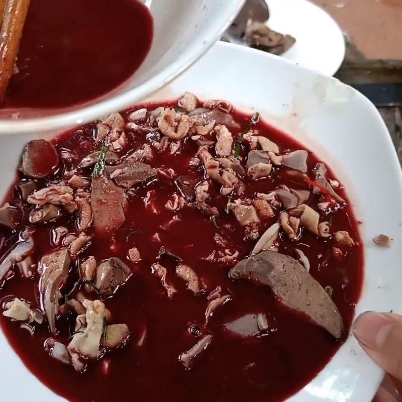 Thành phẩm Tiết canh gà