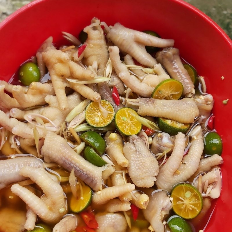 Bước 6 Thành phẩm Chân gà ngâm sả tắc