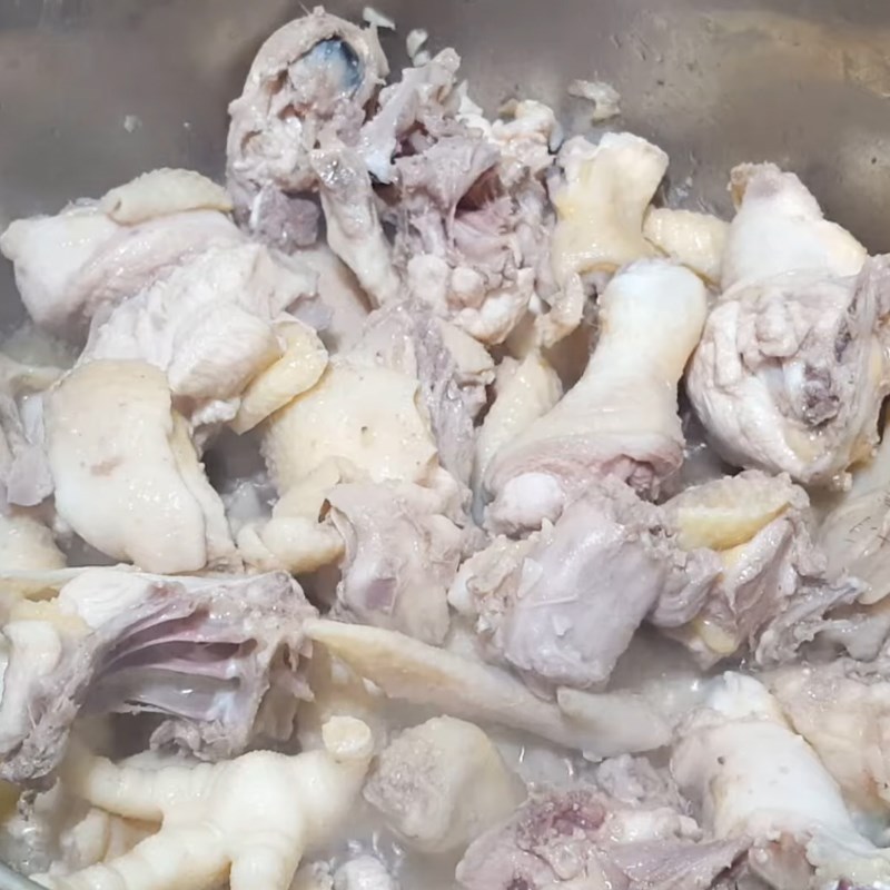 Xào sơ thịt gà 2