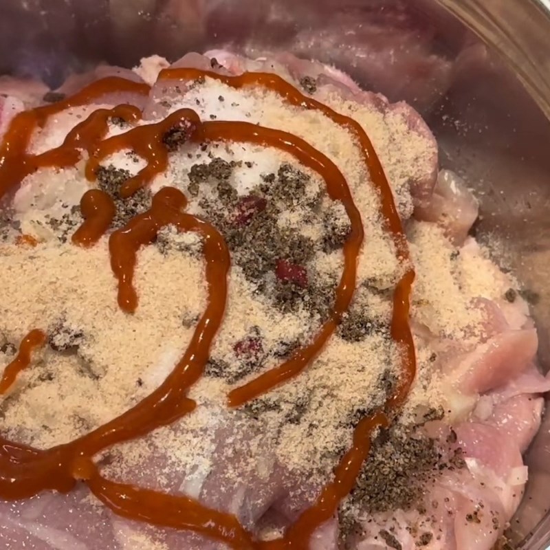 Ướp thịt gà đậm đà gia vị